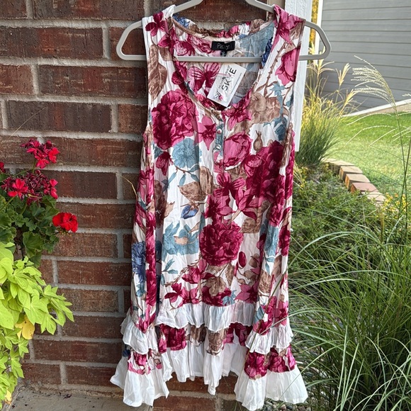 Papillon Blanc Ladies S Pink and Blue Floral Crinkle Floral Dress - Picture 2 of 12